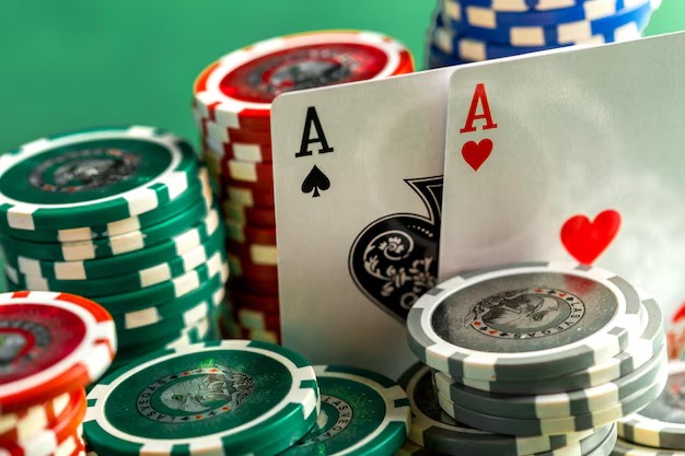 Slot game tiles: Aviator, Sweet Bonanza, Gates of Olympus, Fortune Tiger, and Mahjong Ways on yuk69
